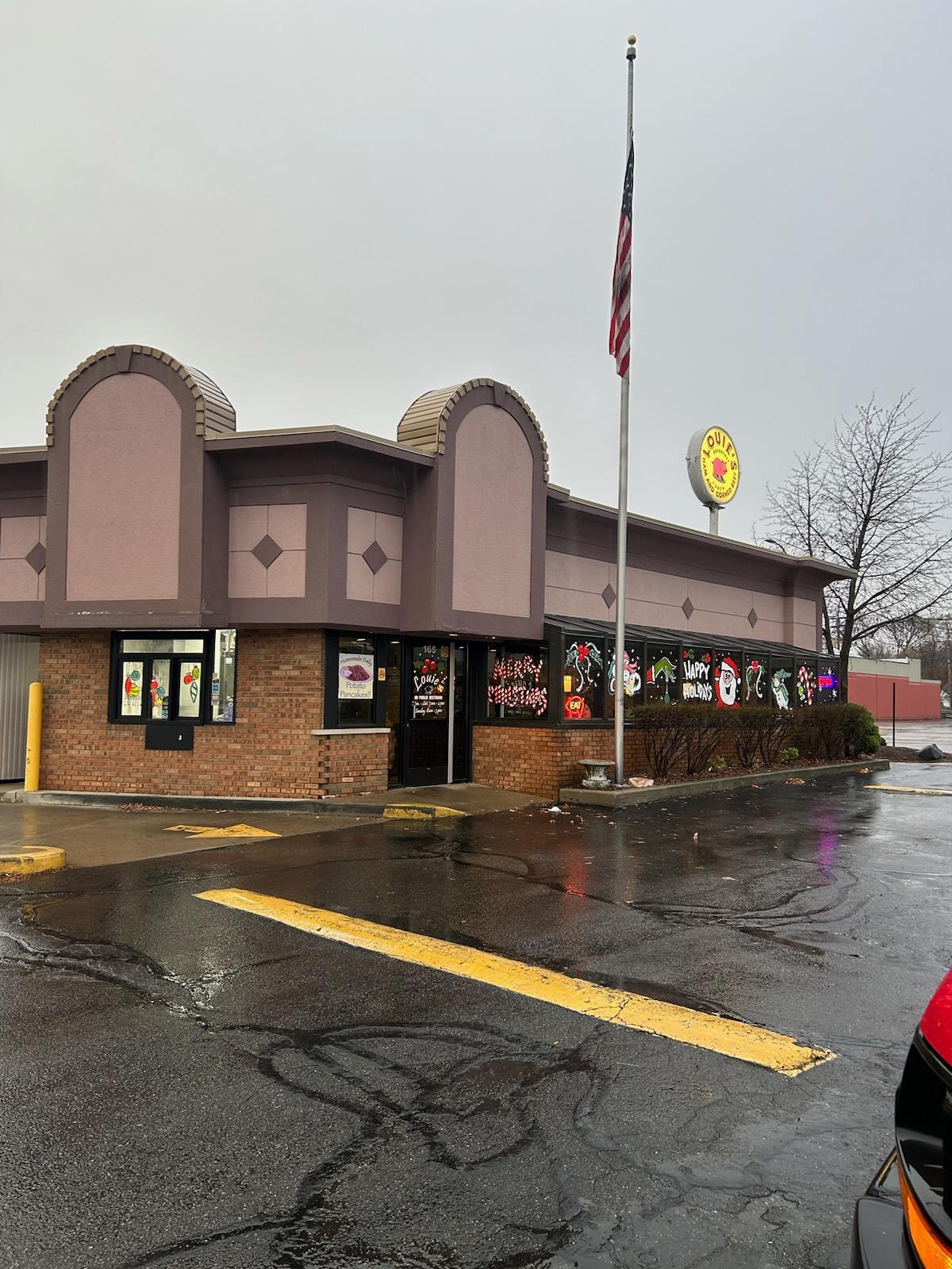 Louie's Ham & Corned Beef — photo