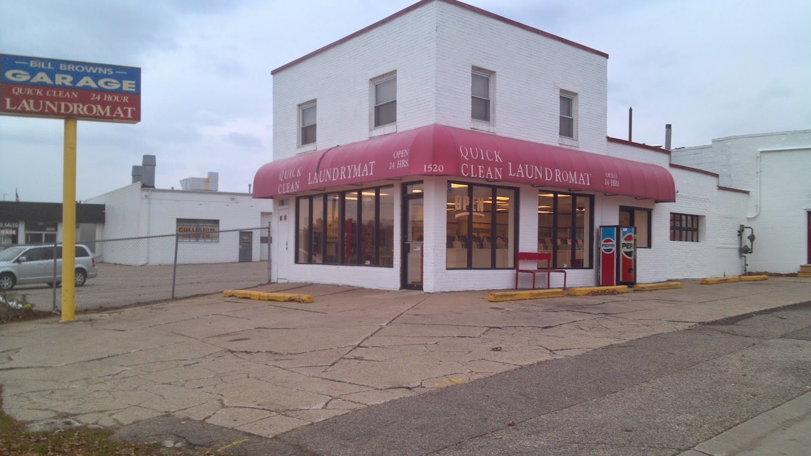 Quick Clean Laundry in Mt Clemens
