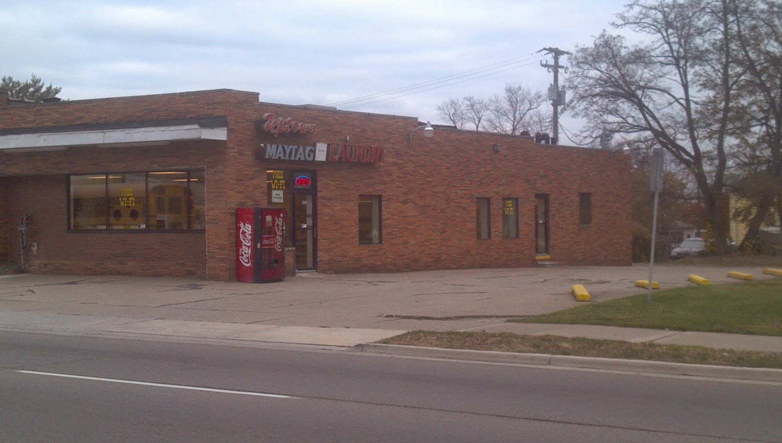 Uptown Laundry — photo